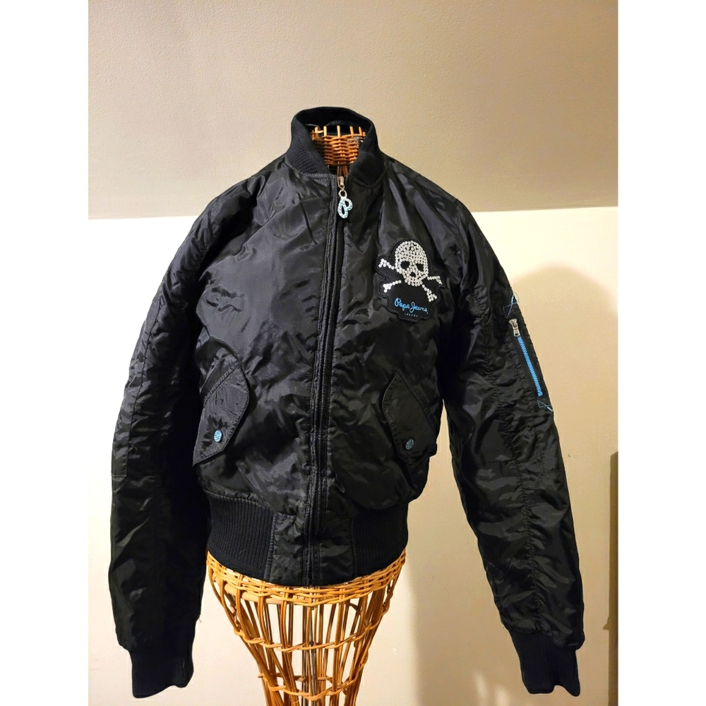 Pepe Jeans black puffer coat w/ skull details